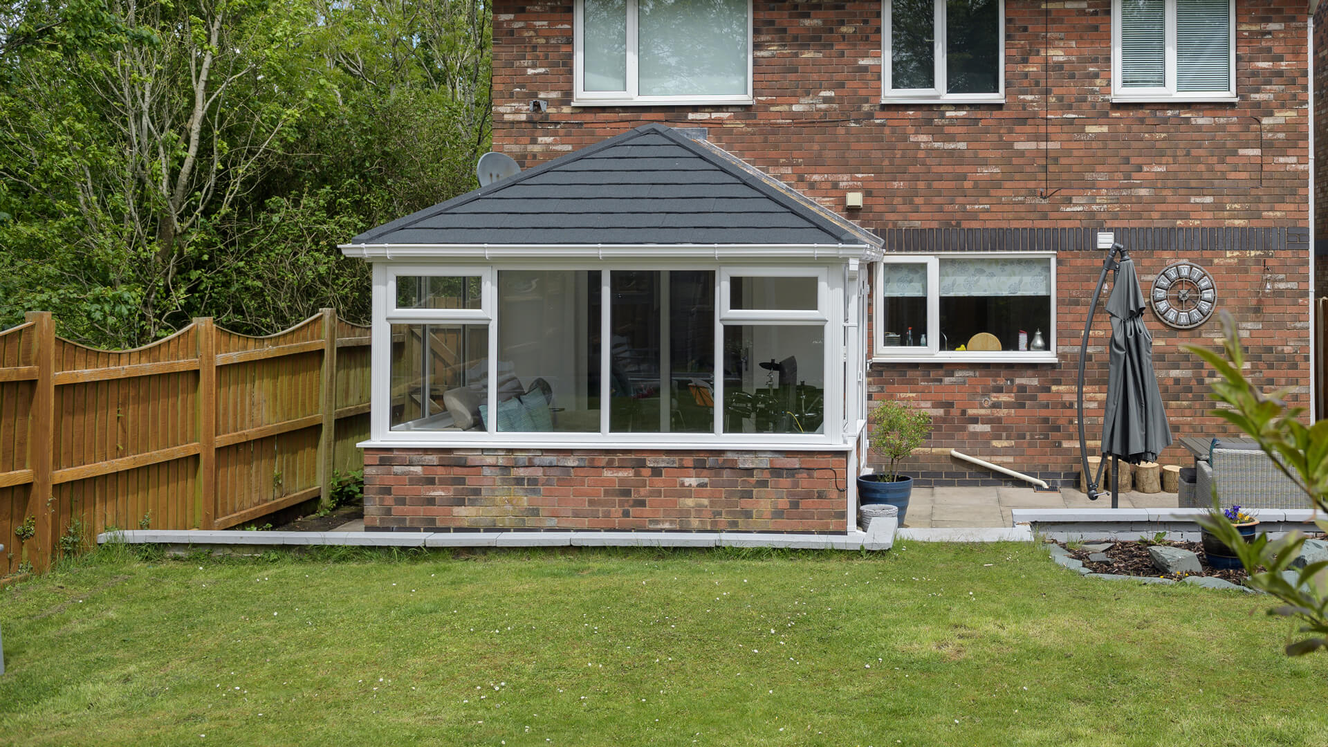 Classic Tiled Roof Conservatory